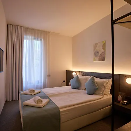 Bizarre Boutique Hotel