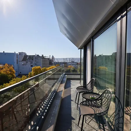 Ξενοδοχείο Bizarre Boutique *