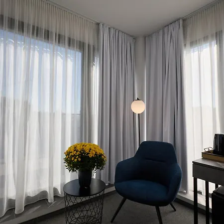 Ξενοδοχείο Bizarre Boutique *