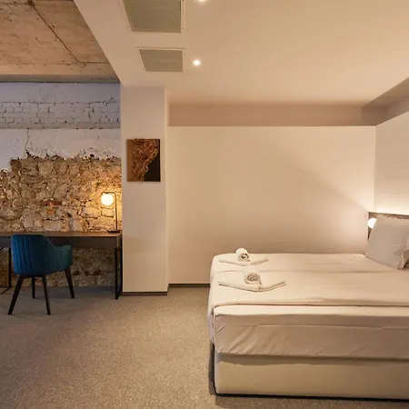 Ξενοδοχείο Bizarre Boutique