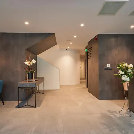 Bizarre Boutique Ξενοδοχείο *