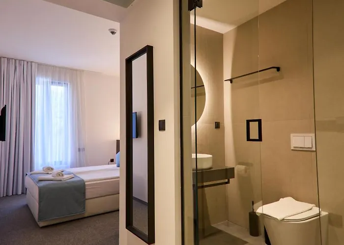 ホテル Bizarre Boutique